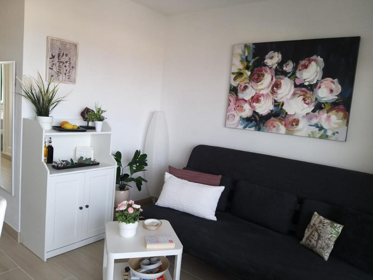 Neu Renoviertes, Huebsches Und Gemuetliches Appartement Mit Balkon Und Meerblick كوستا دي أنتيجوا المظهر الخارجي الصورة