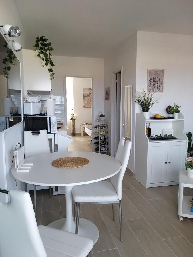 Neu Renoviertes, Huebsches Und Gemuetliches Appartement Mit Balkon Und Meerblick كوستا دي أنتيجوا المظهر الخارجي الصورة